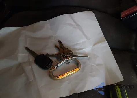 2005 Ford F-150 Stx/Xl/Xlt from USA, damaged, VIN 1FTRX14W25NA18646